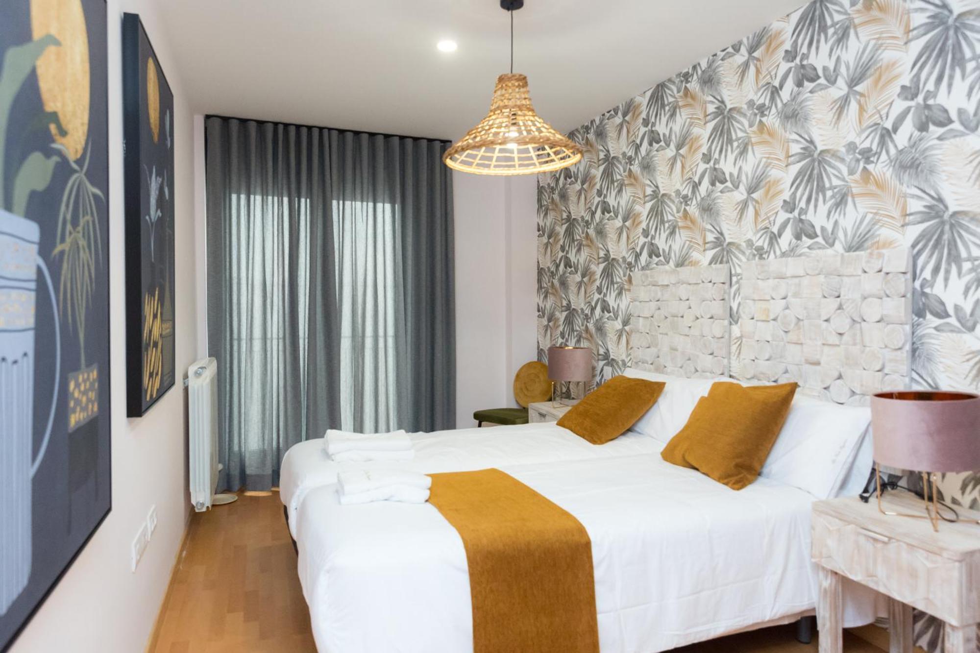 Apartamentos San Pedro Regalado Valladolid Ngoại thất bức ảnh