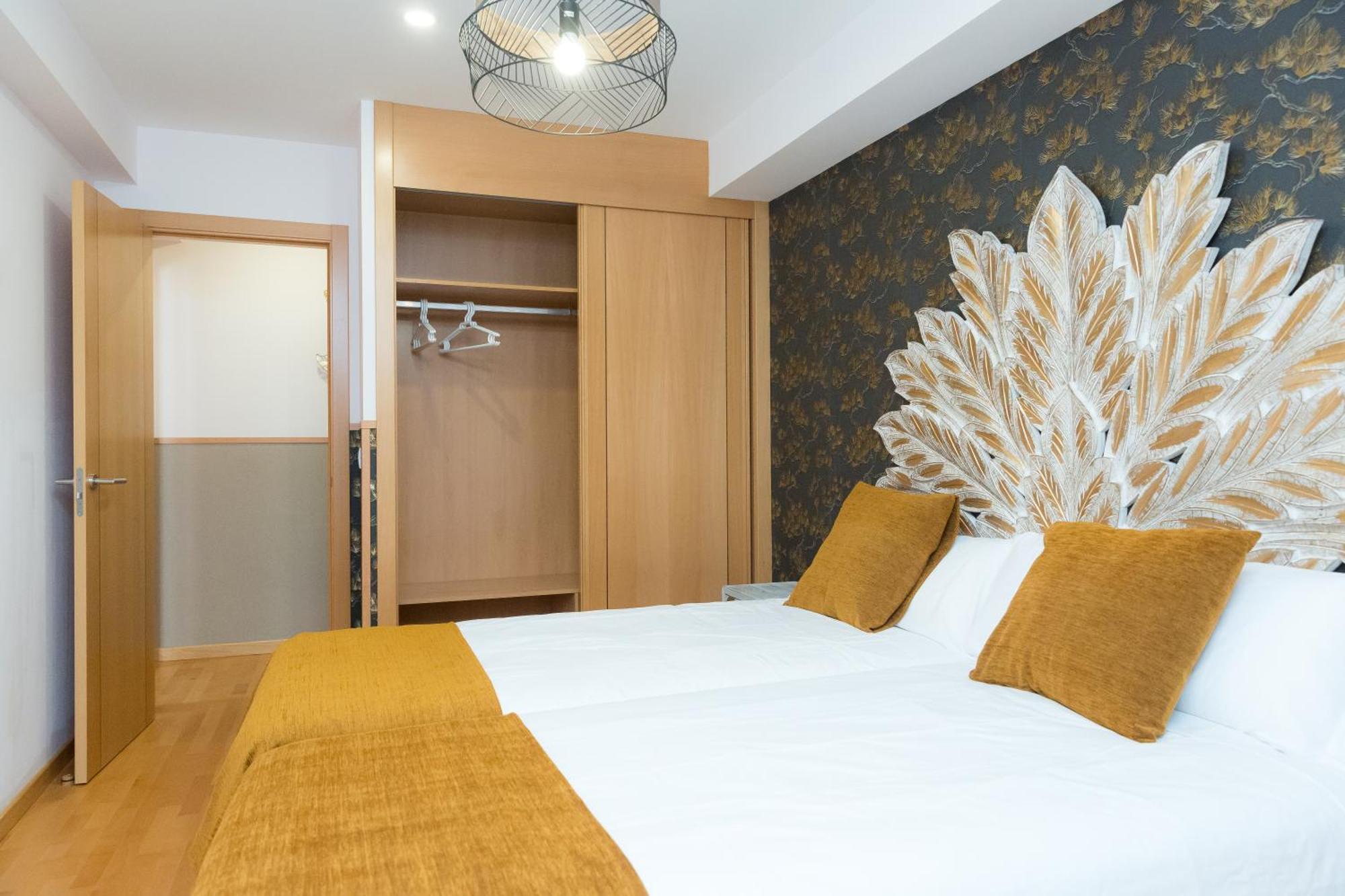 Apartamentos San Pedro Regalado Valladolid Ngoại thất bức ảnh