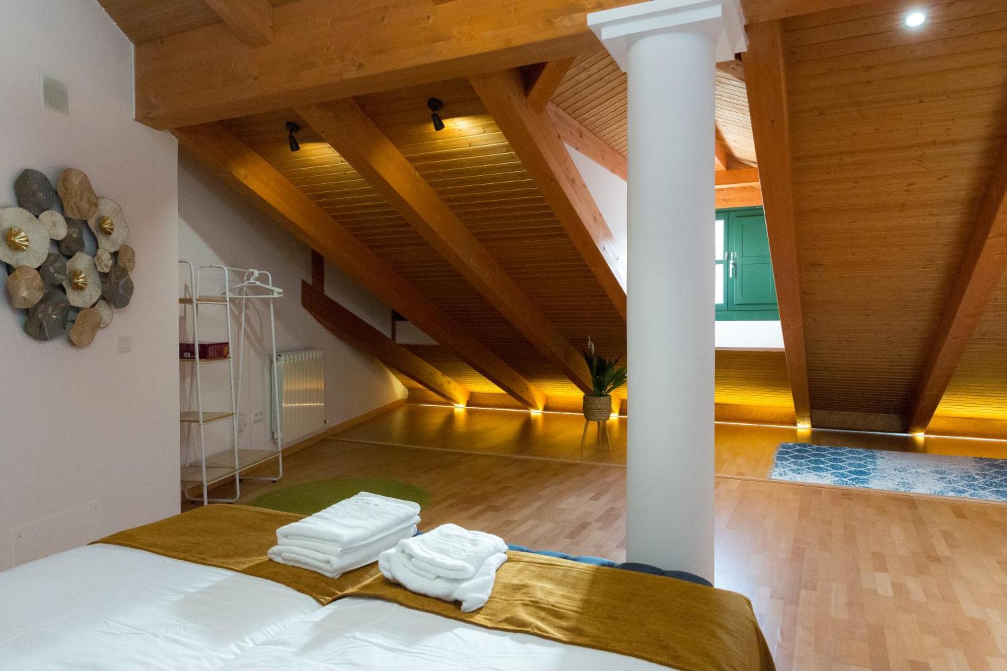 Apartamentos San Pedro Regalado Valladolid Ngoại thất bức ảnh