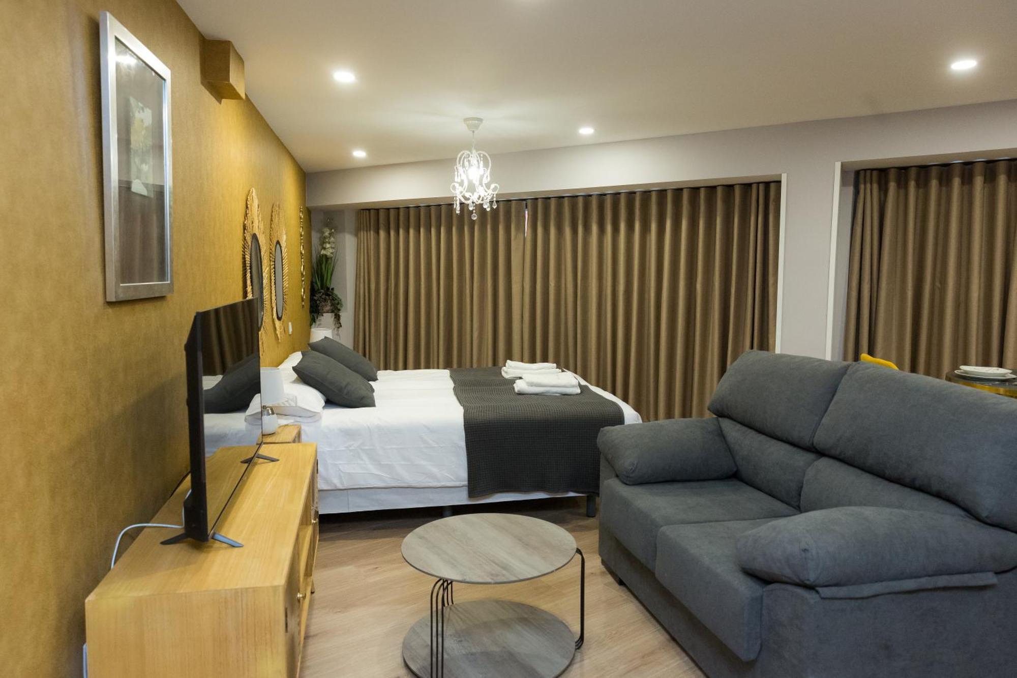 Apartamentos San Pedro Regalado Valladolid Ngoại thất bức ảnh