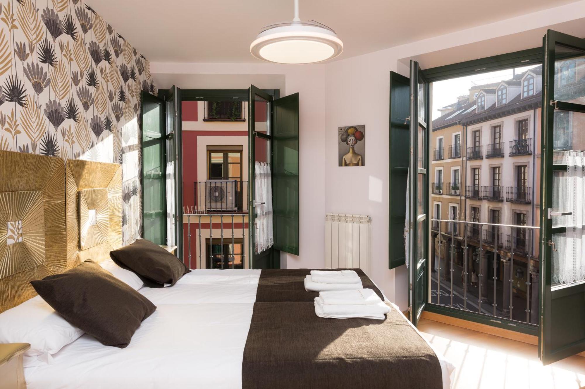Apartamentos San Pedro Regalado Valladolid Ngoại thất bức ảnh